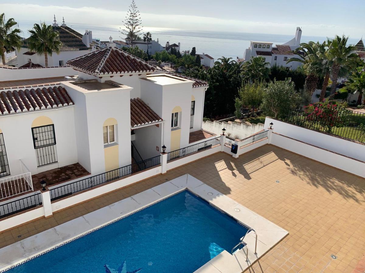 Playa Burriana, Tva Terasser, Havsutsikt, Pool 内尔哈 外观 照片