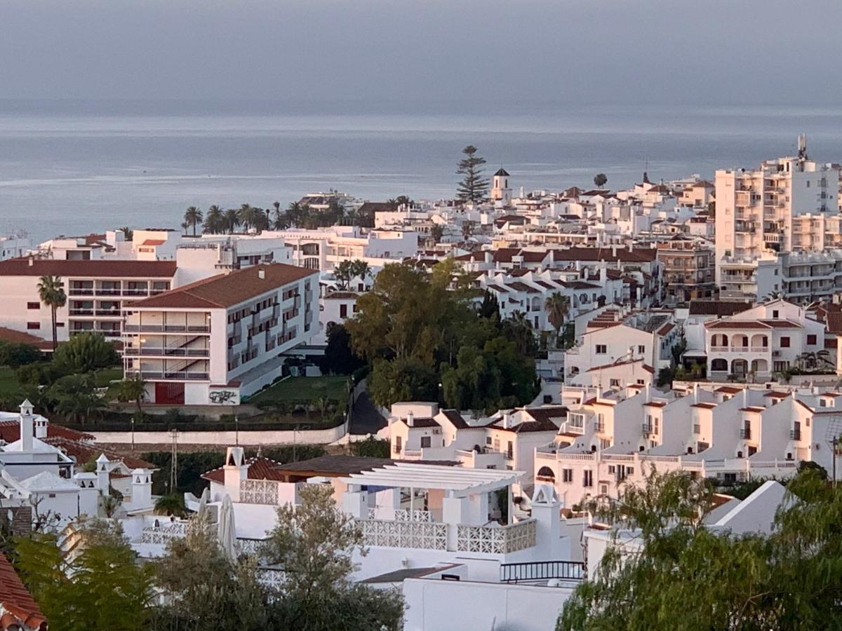 Playa Burriana, Tva Terasser, Havsutsikt, Pool 内尔哈 外观 照片